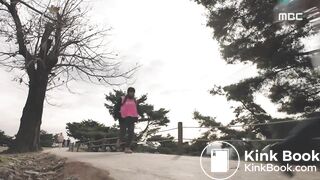 Korean girls need to poop