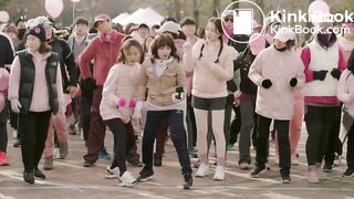 Korean girls need to poop