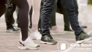 Korean girls need to poop