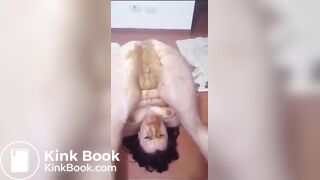 Making her pussy cum with shit