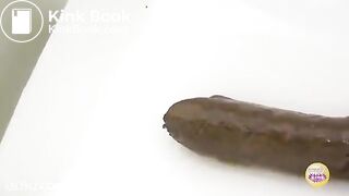 Long turd from Japanese girl
