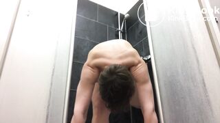 Woman acrobat scat in shower