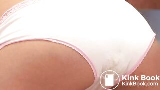 emo girl does it watching porn