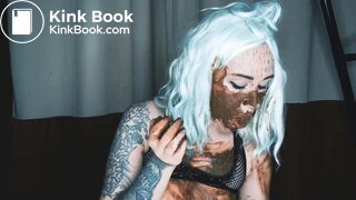 gorgeous and sexy Russian shitting - video 5