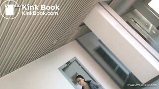 Chinese girls go to toilet 106