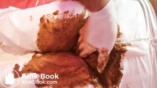 Panty poop and poop on white jeans then smearing - video 5