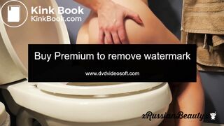 gorgeous n sexy girl pooed farted and peed