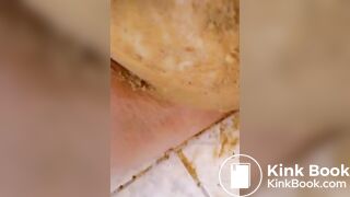 MILF Takes Runny Shit