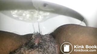 Ebony pooping - video 21