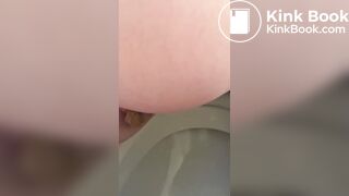 Sloopy shit poop in cold day