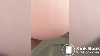 Sloopy shit poop in cold day