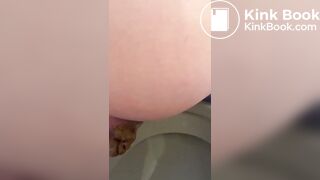 Sloopy shit poop in cold day