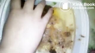 russian girl cooks coctaile