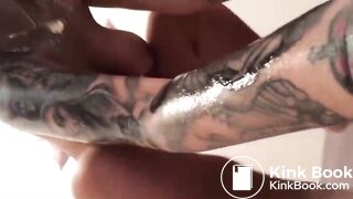 big ass girl pooping huge dierrhea