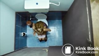 Diarrhea and fart - video 4