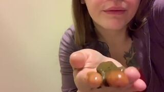 [ME] Eating and playing with shit at work