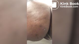 Pooping backshot
