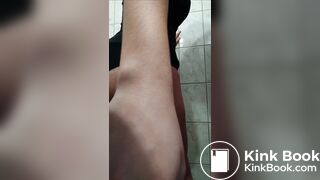 Teen poops panties