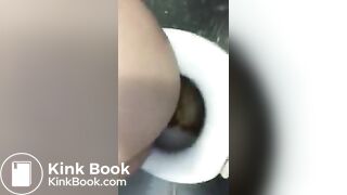 Sexy Latina with the runs