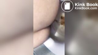 Sexy Latina with the runs