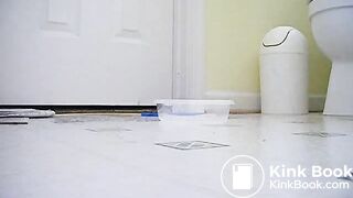 Hot milf shitting pov