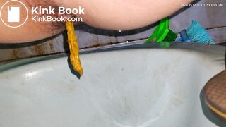 She Poop In The Afternoon