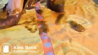 Diarrhea in shoes - video 2