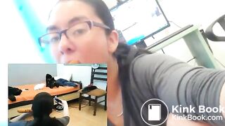 12-05-17 licks shitty dildo clean