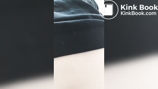 Close Pooping 1