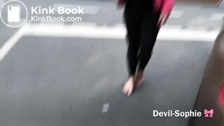 german girl shitting on roadside