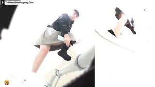 Desperate poop - video 8