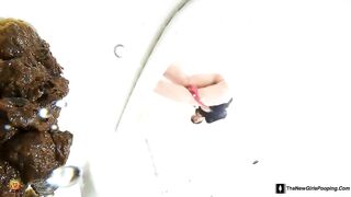 Desperate poop - video 8