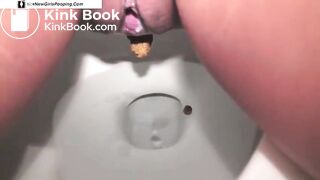 Girl toilet - video 4