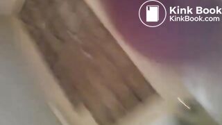 Girl shitting - video 7