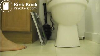 Pissing and Pooping compilation