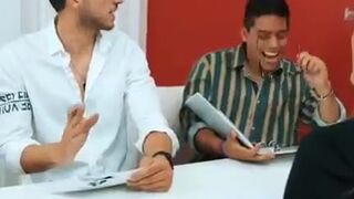 no toilet papaer scene