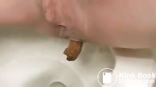 College Girls Taking A Shit #2