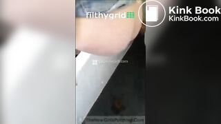 girl shitting - video 23