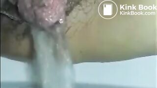 Canadian girlfriend pooping on toilet 3