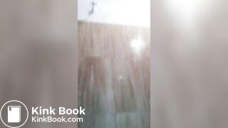 Aunty pissing - video 5