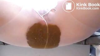 Hot brown poop in her pantyhos