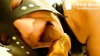 Dildo scat licking by sexy girl