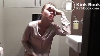 girl poop - video 37