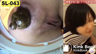 Asian girl poop - video 3