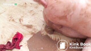 Very Messy Scat (Full Video)