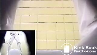 OL and school girl poop