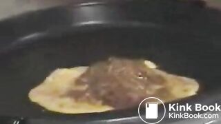 Cooking and eating pancakes with shit