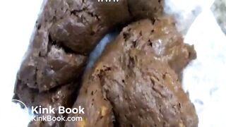 Milf poops a big pile in the woods