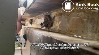 High-quality girls pooping in the toilet 5