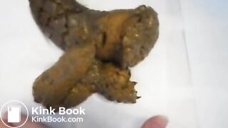 woman pooping on the floor - video 81